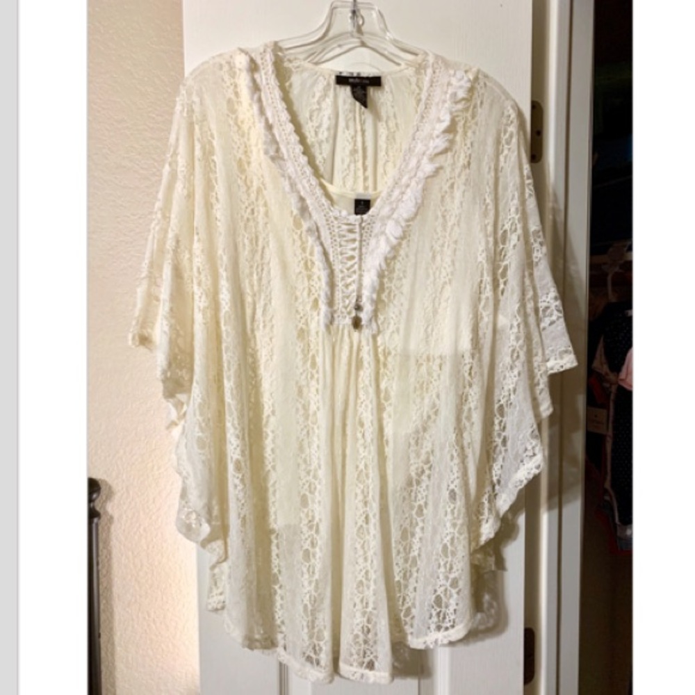 Style & Co Lace Top w/Batwing Sleeves